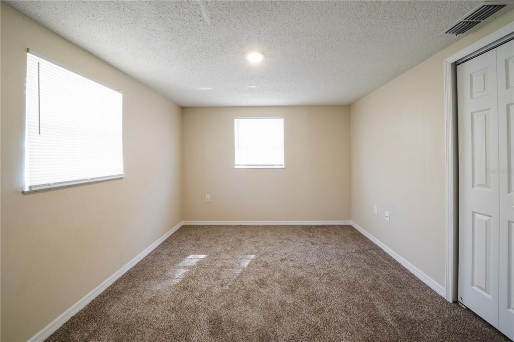 待售: $349,000 (3 贝兹, 2 浴室, 1284 平方英尺)