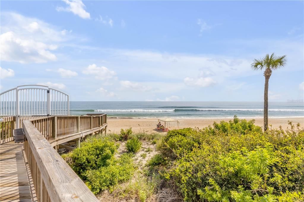 For Sale: $650,000 (2 beds, 2 baths, 1347 Square Feet)