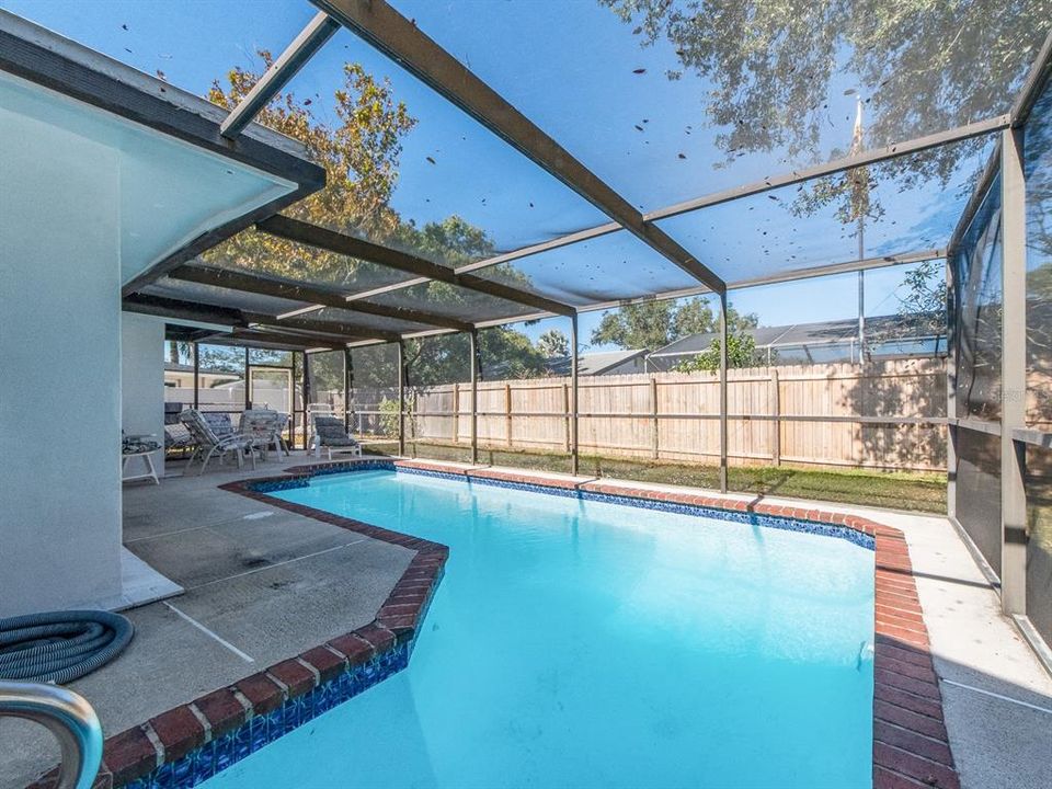 For Sale: $389,000 (3 beds, 2 baths, 1528 Square Feet)