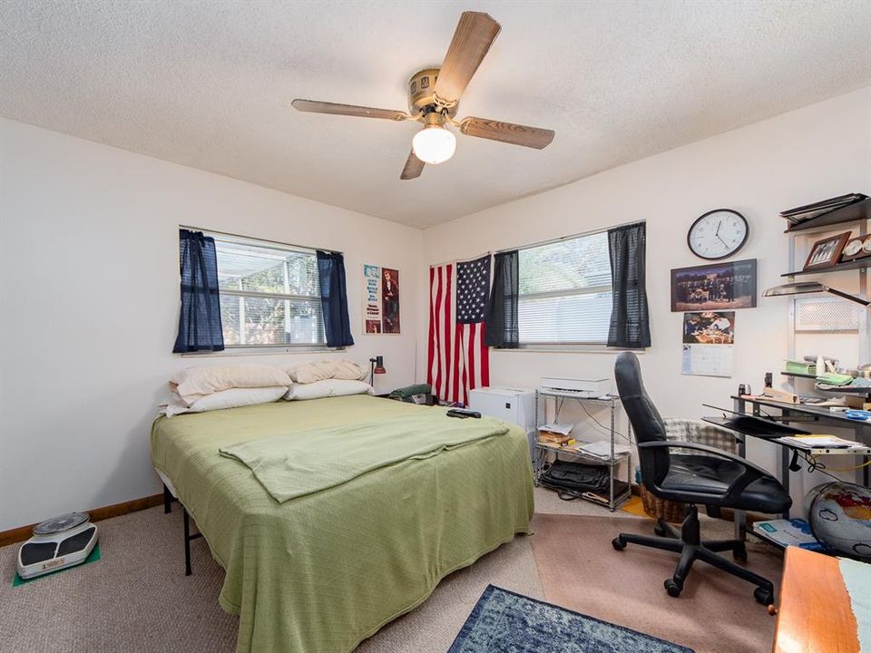 For Sale: $389,000 (3 beds, 2 baths, 1528 Square Feet)