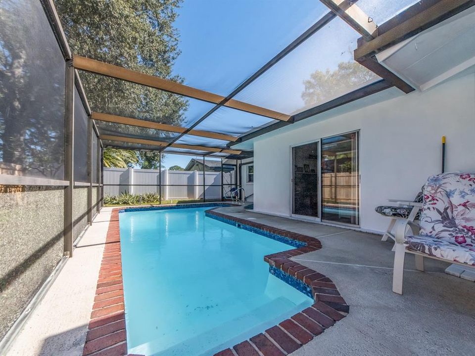 For Sale: $389,000 (3 beds, 2 baths, 1528 Square Feet)