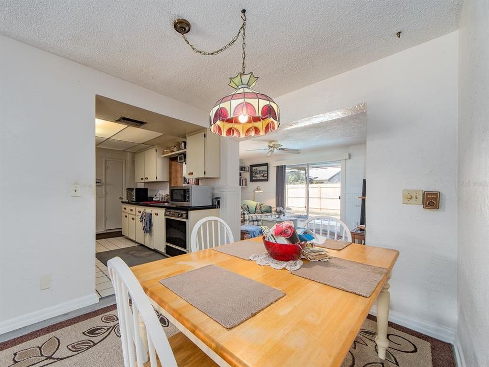 For Sale: $389,000 (3 beds, 2 baths, 1528 Square Feet)