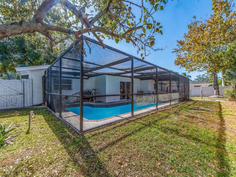 For Sale: $389,000 (3 beds, 2 baths, 1528 Square Feet)