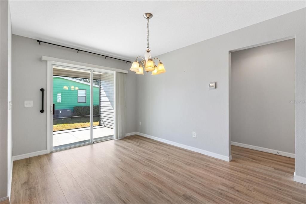 For Sale: $344,000 (3 beds, 2 baths, 1611 Square Feet)