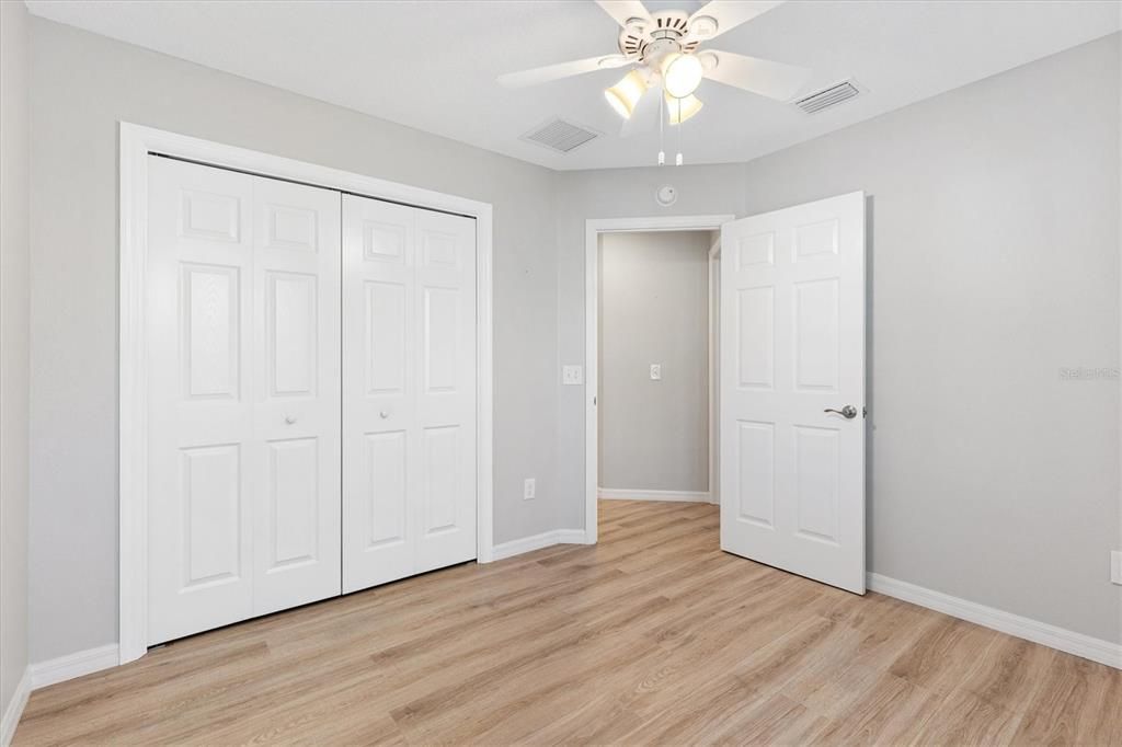 For Sale: $344,000 (3 beds, 2 baths, 1611 Square Feet)