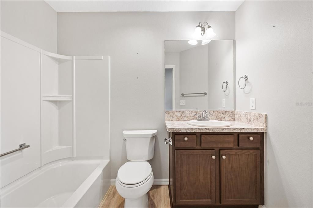 For Sale: $344,000 (3 beds, 2 baths, 1611 Square Feet)