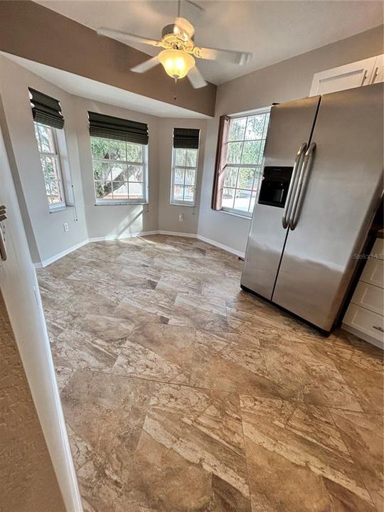 待售: $274,900 (3 贝兹, 2 浴室, 1426 平方英尺)