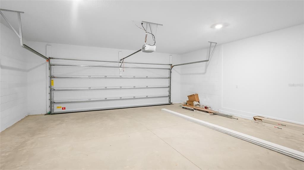 En Venta: $754,990 (3 camas, 3 baños, 2776 Pies cuadrados)