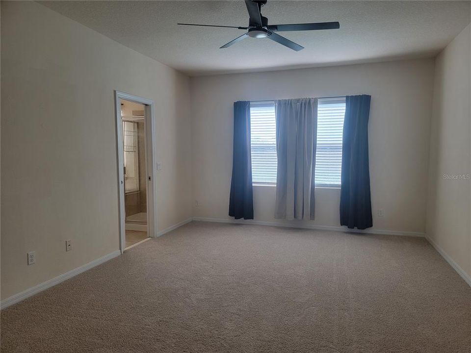 待售: $449,900 (5 贝兹, 3 浴室, 2588 平方英尺)