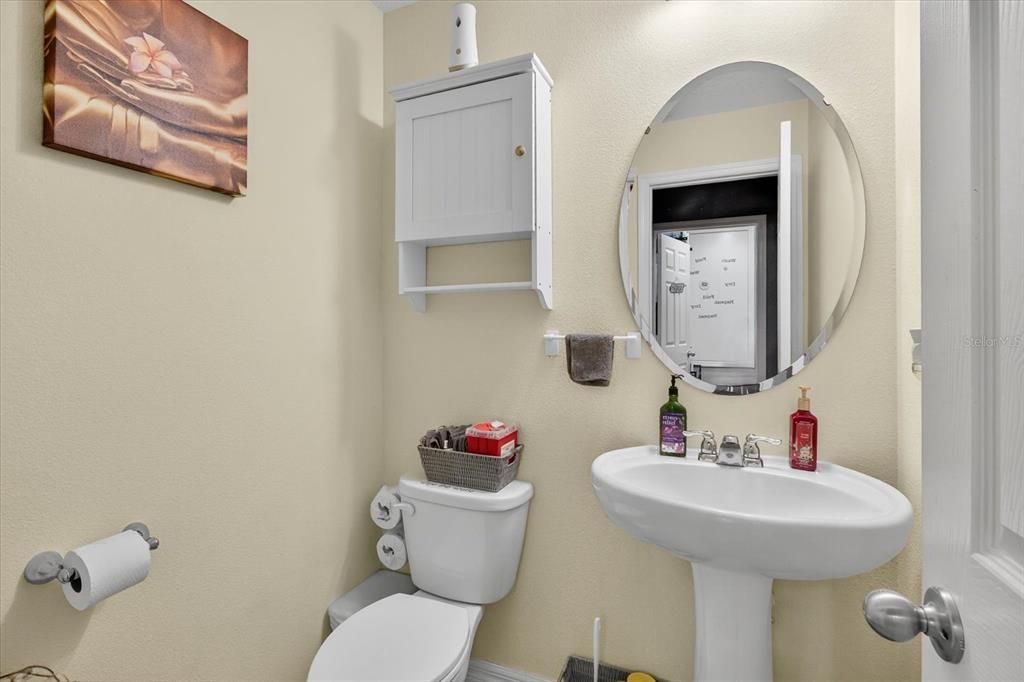 For Sale: $665,000 (5 beds, 3 baths, 3160 Square Feet)