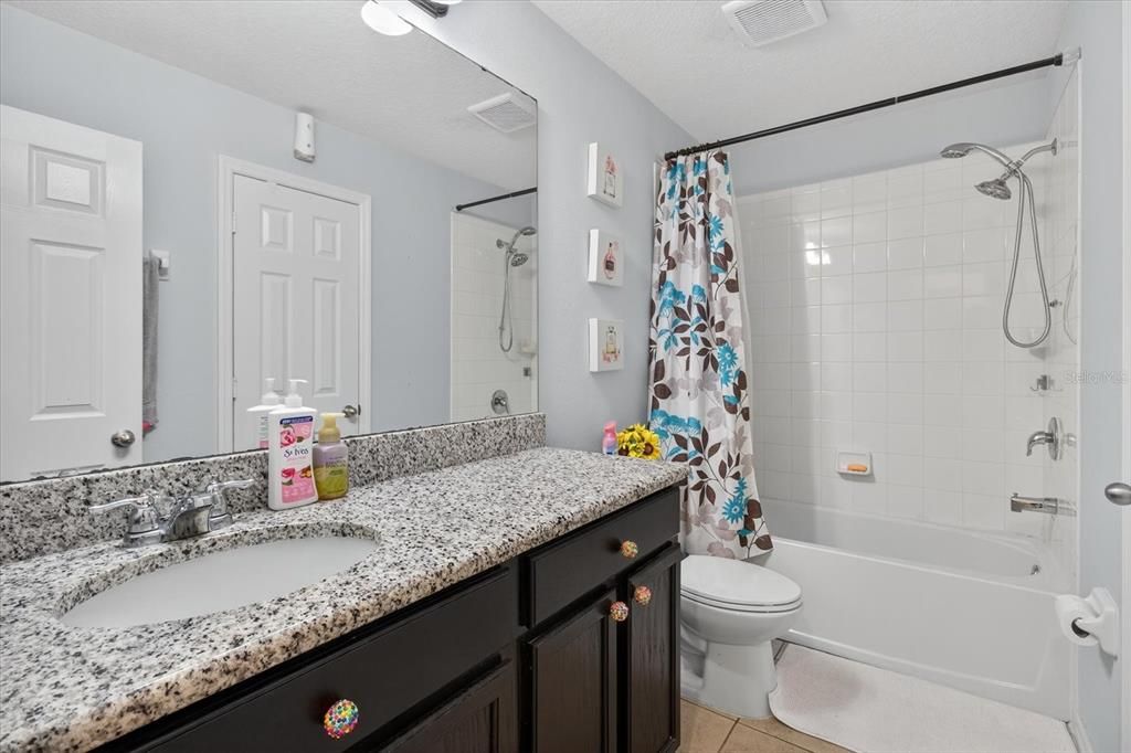 For Sale: $665,000 (5 beds, 3 baths, 3160 Square Feet)