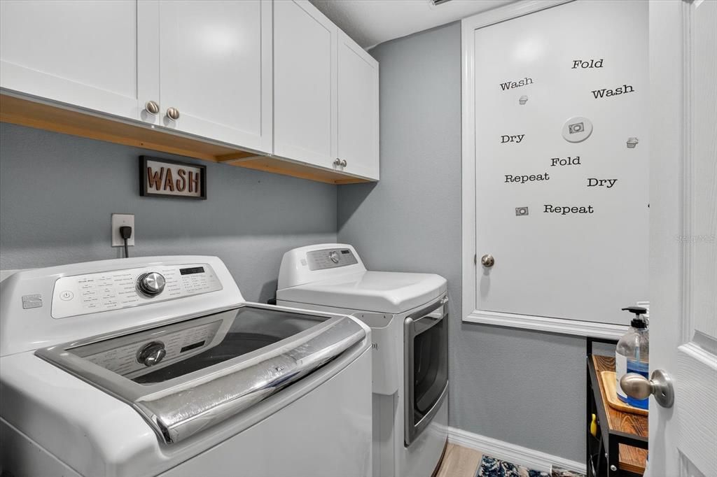 For Sale: $665,000 (5 beds, 3 baths, 3160 Square Feet)