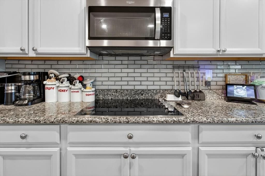 For Sale: $665,000 (5 beds, 3 baths, 3160 Square Feet)