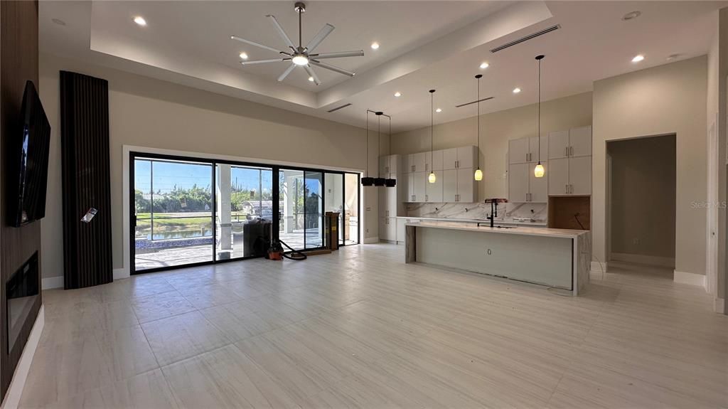 For Sale: $1,100,000 (4 beds, 3 baths, 2257 Square Feet)