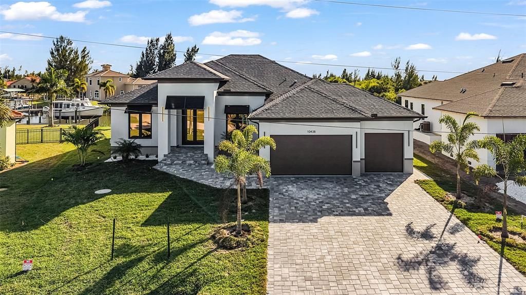 En Venta: $1,094,000 (4 camas, 3 baños, 2257 Pies cuadrados)