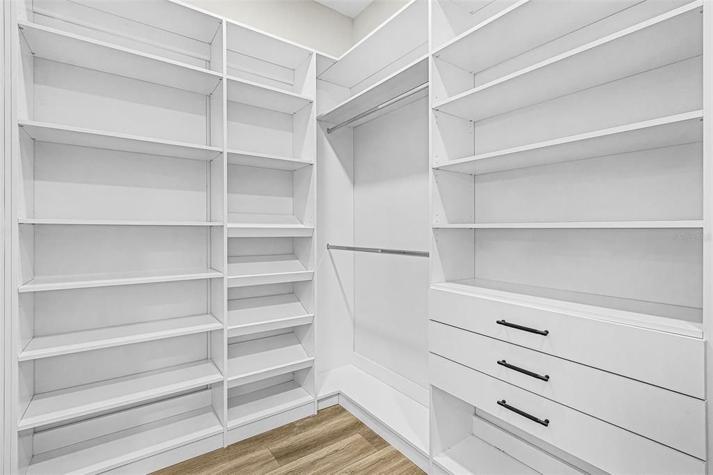 En Venta: $1,094,000 (4 camas, 3 baños, 2257 Pies cuadrados)