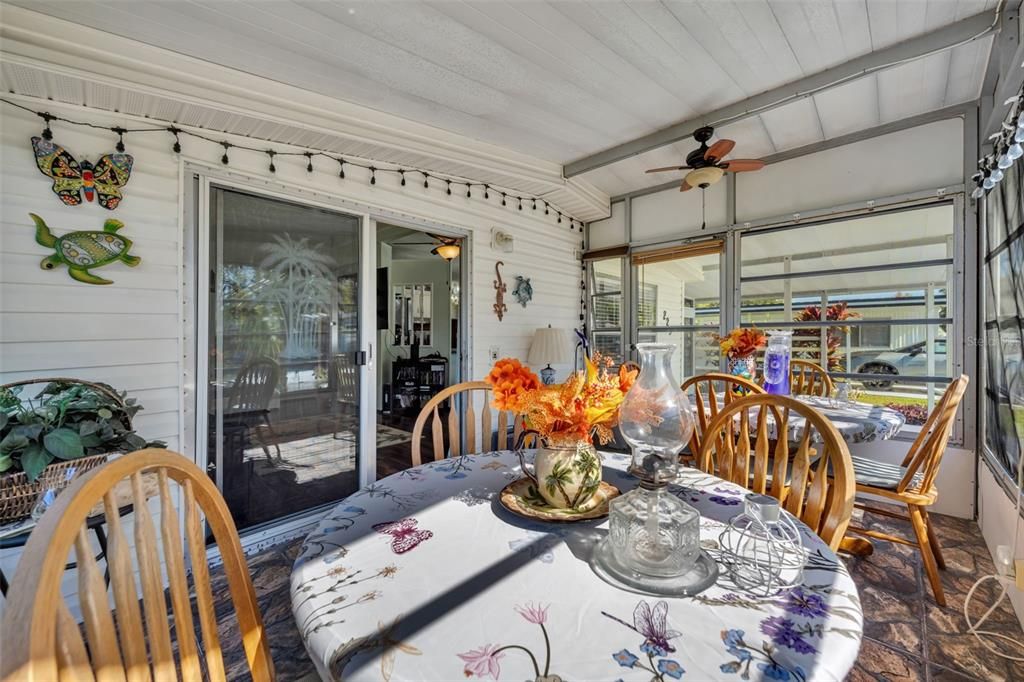 For Sale: $115,000 (2 beds, 2 baths, 864 Square Feet)