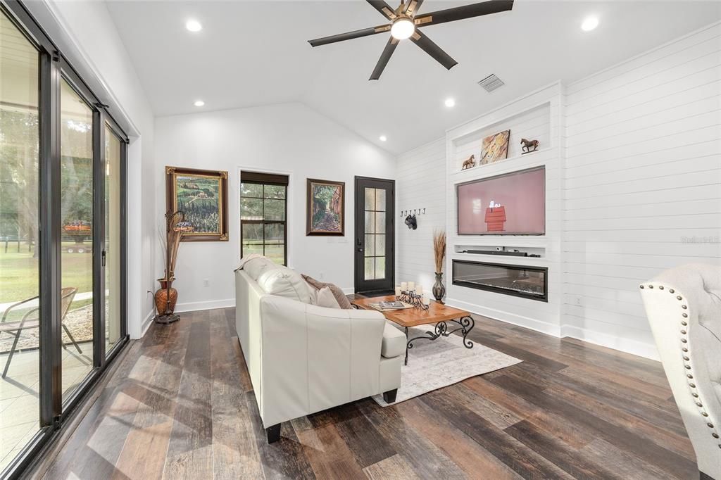 En Venta: $1,485,000 (2 camas, 2 baños, 1474 Pies cuadrados)