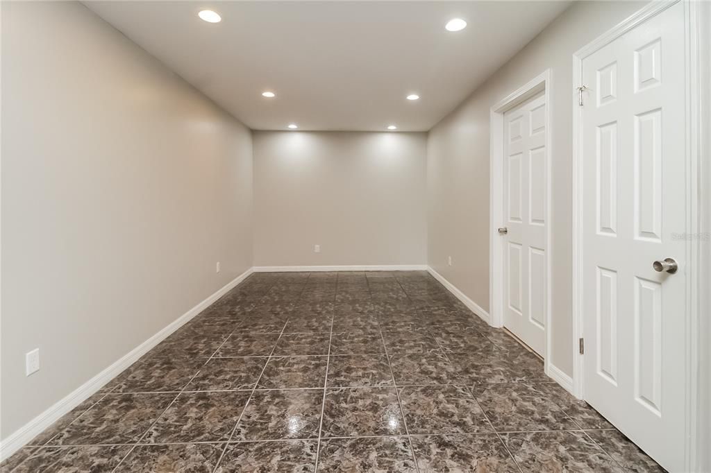 В аренду: $2,245 (4 спален, 2 ванн, 2133 Квадратных фут)