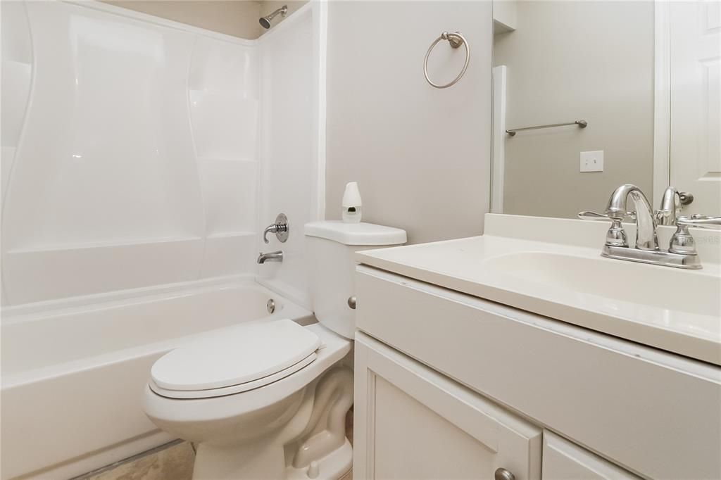 В аренду: $2,245 (4 спален, 2 ванн, 2133 Квадратных фут)