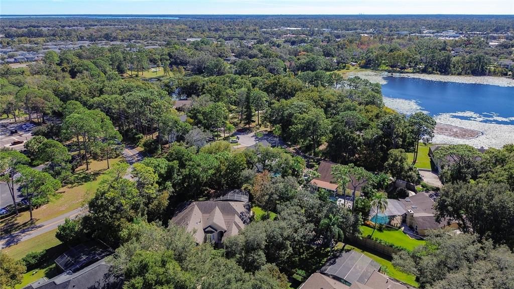 En Venta: $699,900 (4 camas, 2 baños, 2612 Pies cuadrados)