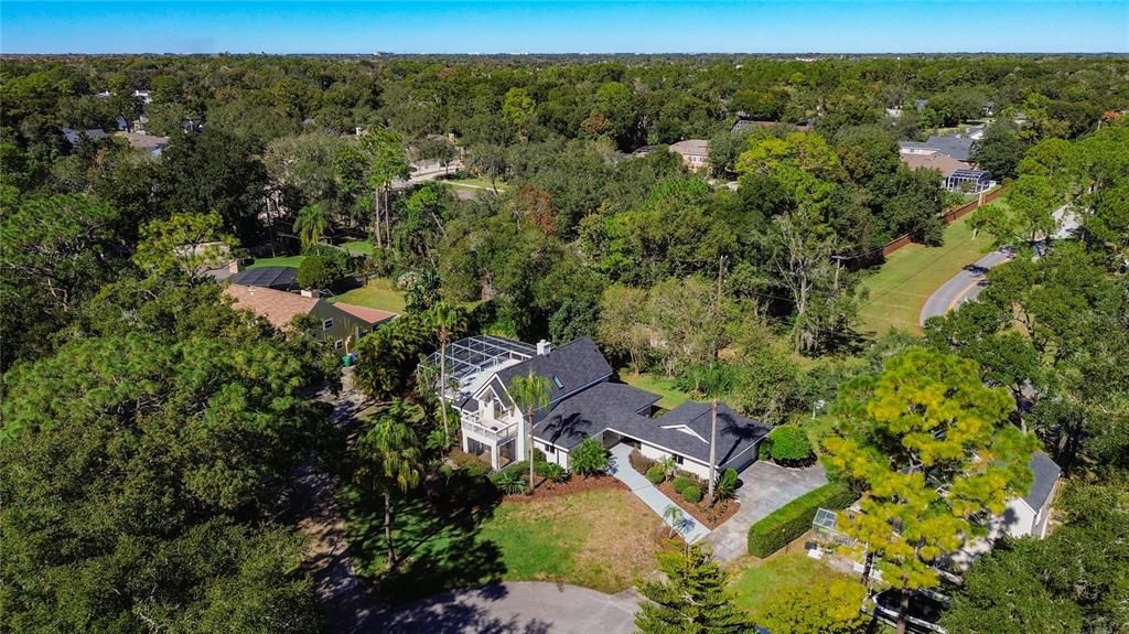 En Venta: $699,900 (4 camas, 2 baños, 2612 Pies cuadrados)