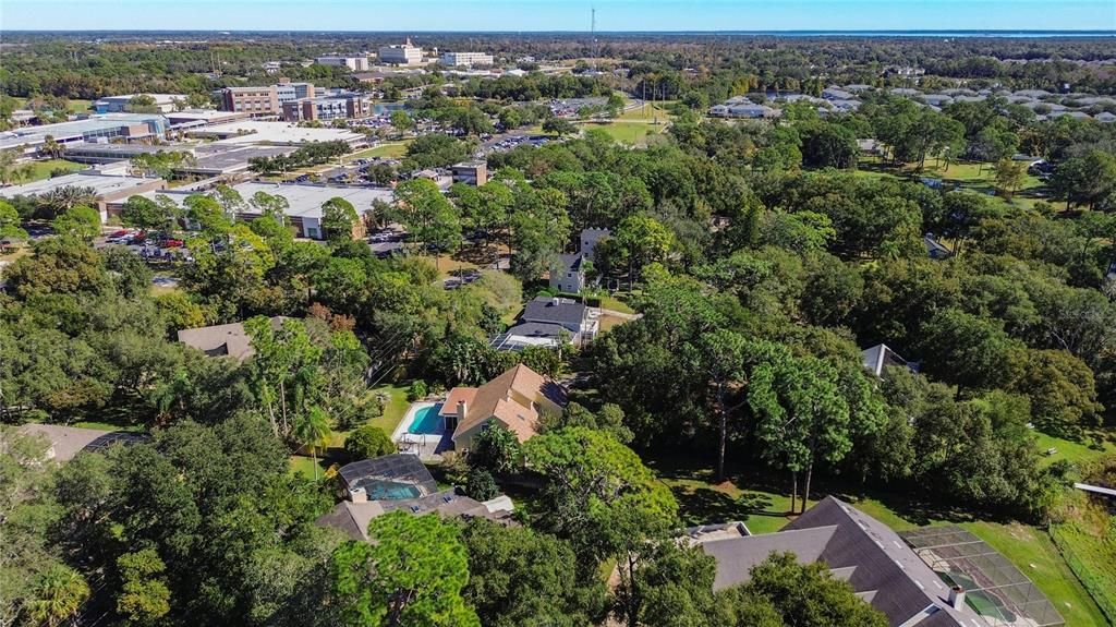 En Venta: $699,900 (4 camas, 2 baños, 2612 Pies cuadrados)