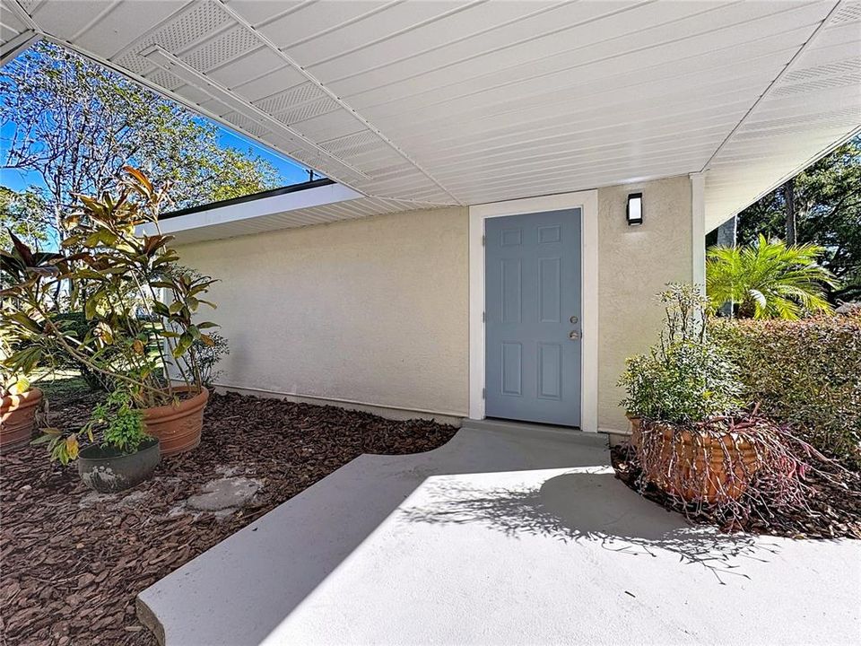 En Venta: $699,900 (4 camas, 2 baños, 2612 Pies cuadrados)