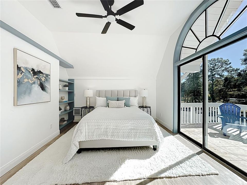 En Venta: $699,900 (4 camas, 2 baños, 2612 Pies cuadrados)