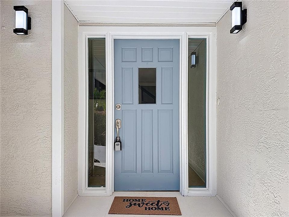 En Venta: $699,900 (4 camas, 2 baños, 2612 Pies cuadrados)