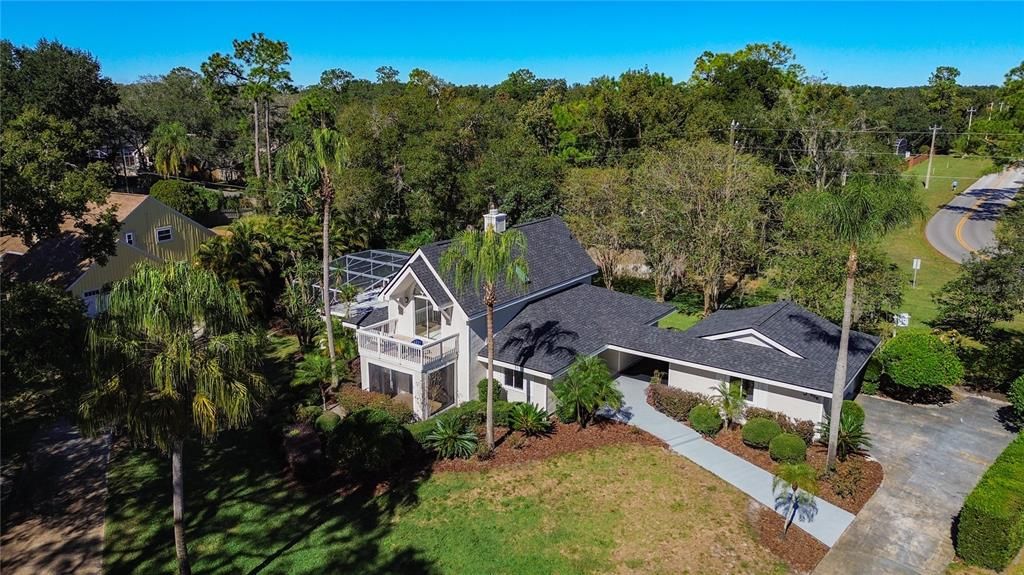 En Venta: $699,900 (4 camas, 2 baños, 2612 Pies cuadrados)