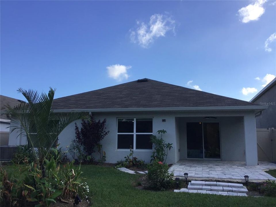 Activo con contrato: $460,000 (4 camas, 2 baños, 1846 Pies cuadrados)