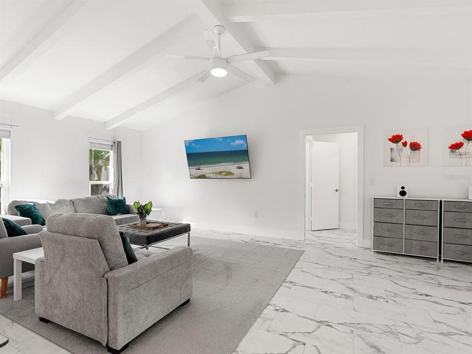 На продажу: $936,000 (3 спален, 3 ванн, 2283 Квадратных фут)