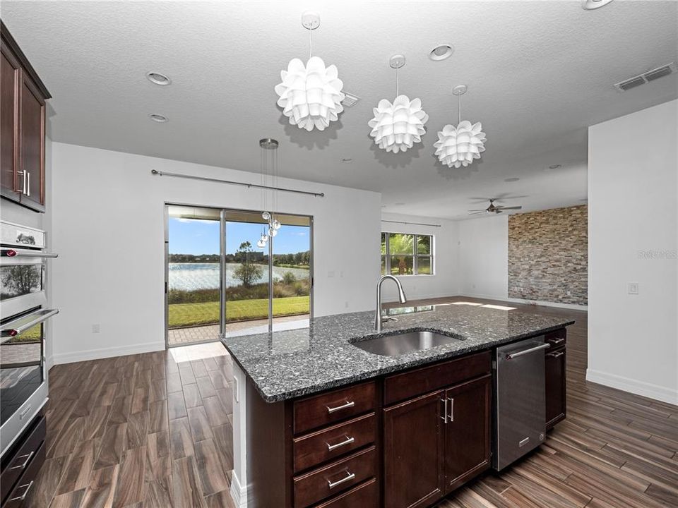 For Sale: $1,225,000 (5 beds, 4 baths, 4008 Square Feet)