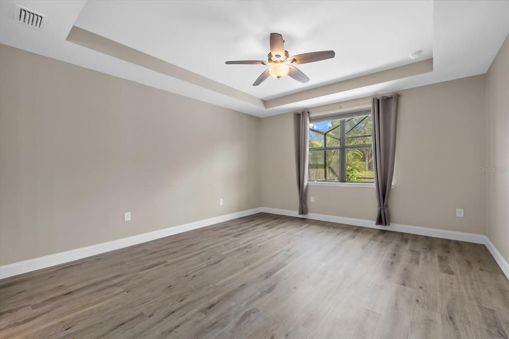 For Sale: $699,999 (2 beds, 2 baths, 1930 Square Feet)