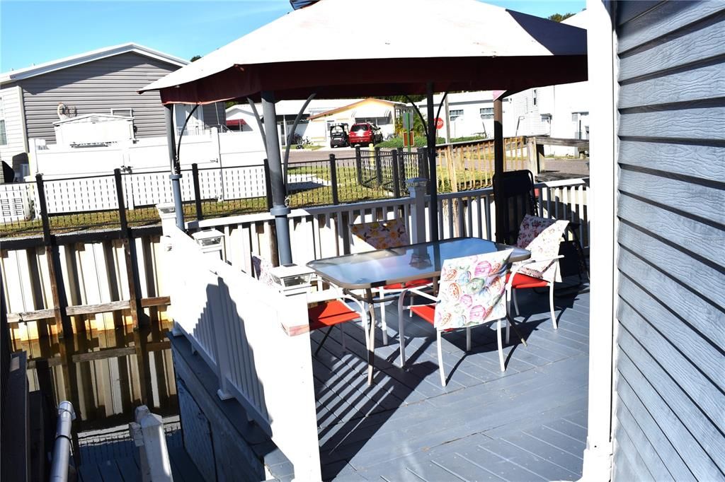 На продажу: $124,900 (1 спален, 1 ванн, 710 Квадратных фут)