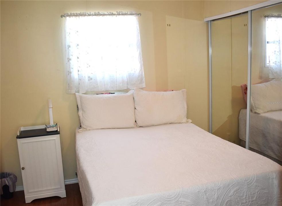 На продажу: $124,900 (1 спален, 1 ванн, 710 Квадратных фут)