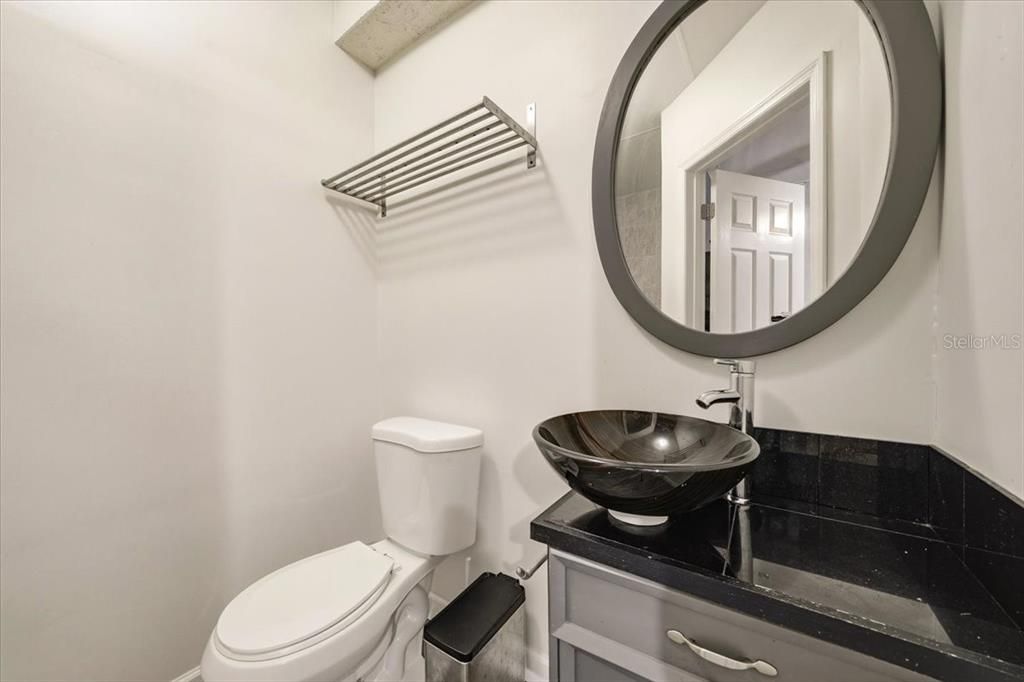 En Venta: $357,000 (5 camas, 4 baños, 1566 Pies cuadrados)