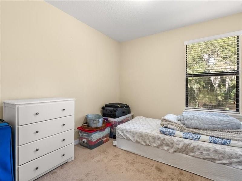 En Venta: $334,000 (3 camas, 2 baños, 1369 Pies cuadrados)