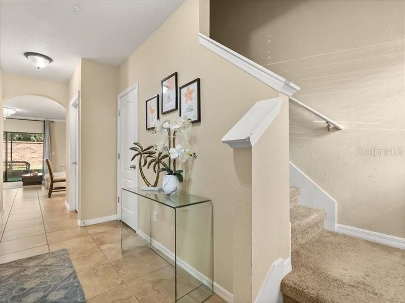 En Venta: $334,000 (3 camas, 2 baños, 1369 Pies cuadrados)