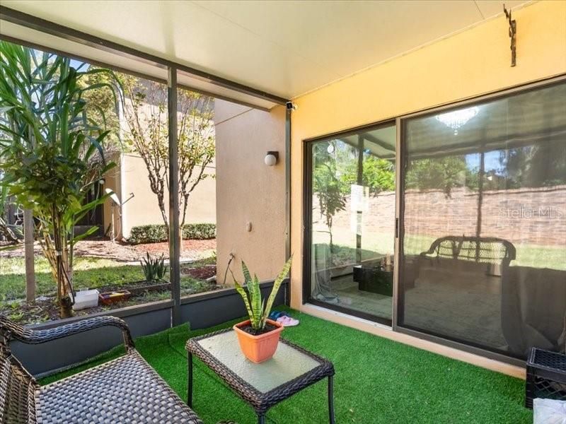 En Venta: $334,000 (3 camas, 2 baños, 1369 Pies cuadrados)