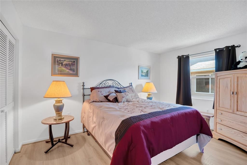 待售: $242,900 (3 贝兹, 2 浴室, 1720 平方英尺)