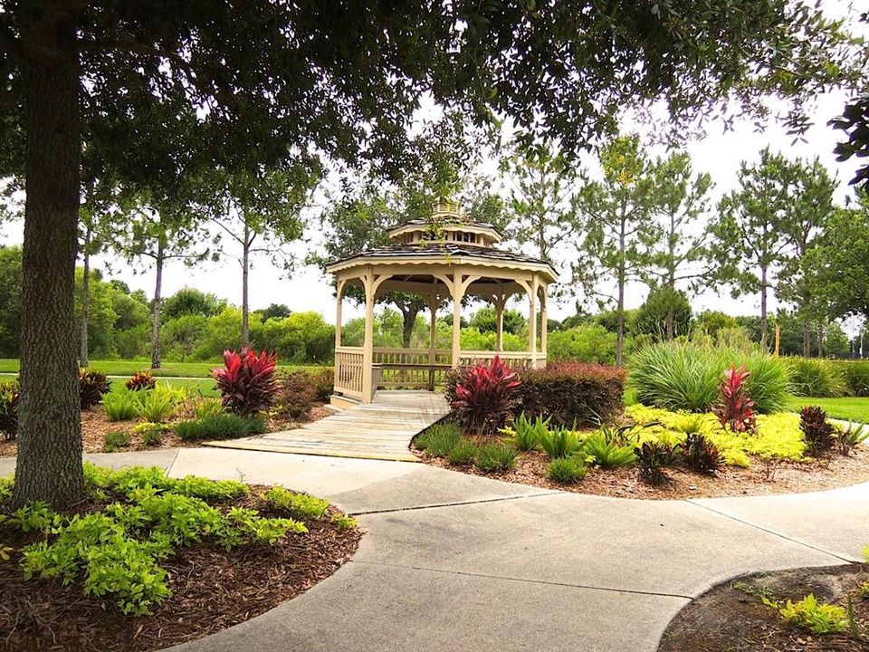 待售: $230,000 (3 贝兹, 2 浴室, 1200 平方英尺)