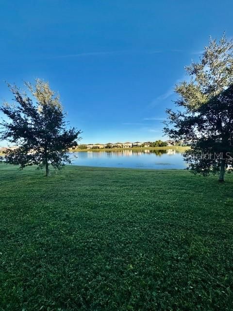 En Renta: $4,800 (4 camas, 3 baños, 2376 Pies cuadrados)