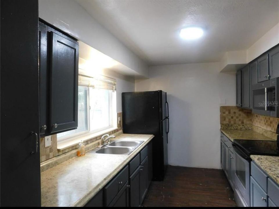 En Venta: $449,000 (5 camas, 0 baños, 1603 Pies cuadrados)