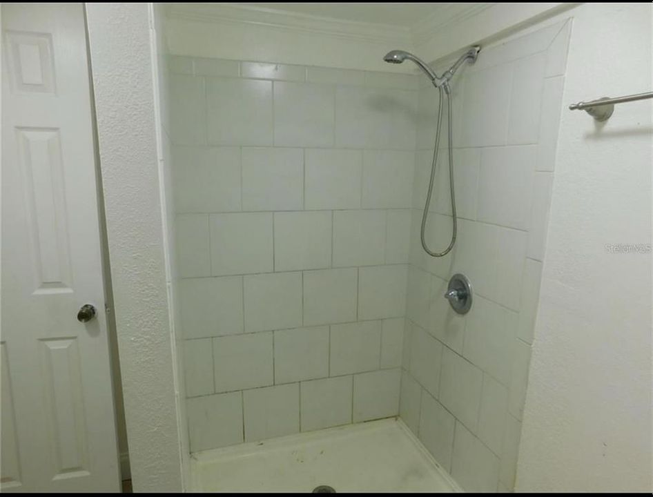 En Venta: $449,000 (5 camas, 0 baños, 1603 Pies cuadrados)