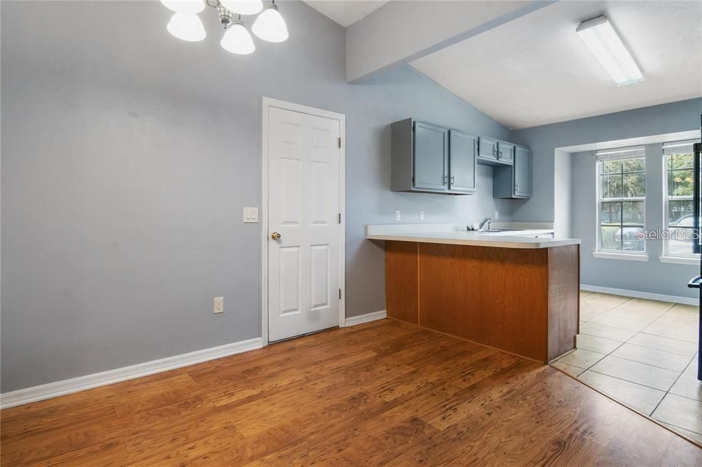 For Rent: $1,795 (2 beds, 2 baths, 1102 Square Feet)