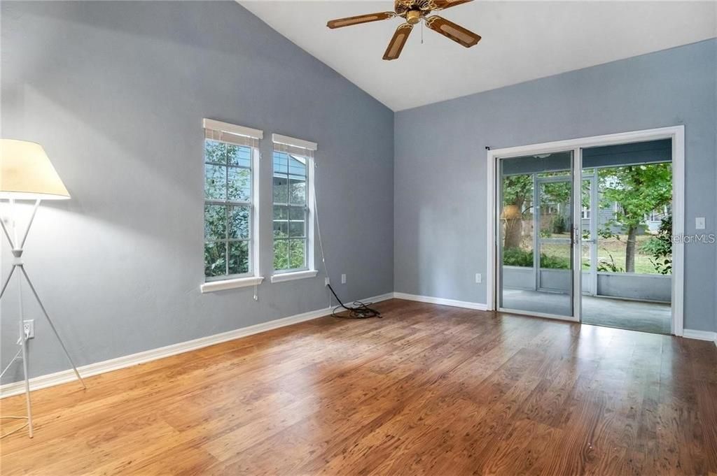 For Rent: $1,795 (2 beds, 2 baths, 1102 Square Feet)