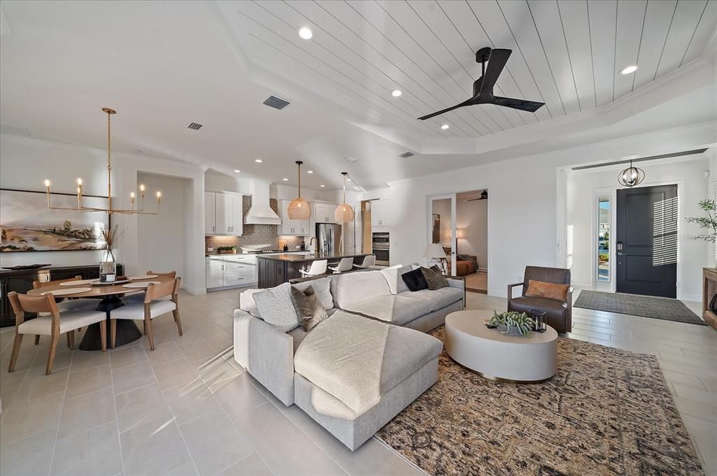 For Sale: $799,000 (3 beds, 2 baths, 2328 Square Feet)