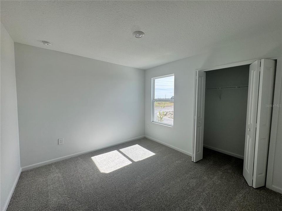 En Renta: $2,250 (5 camas, 2 baños, 2112 Pies cuadrados)